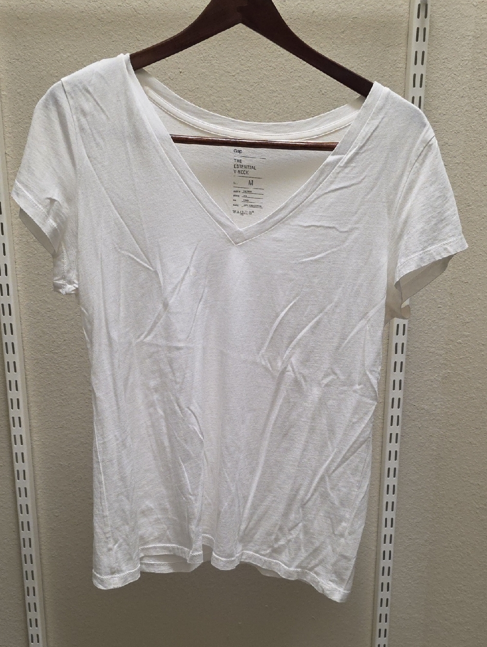 GAP White V-Neck Short Sleeve Tee